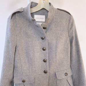 Banana Republic women’s vintage look jacket. Size 10.
